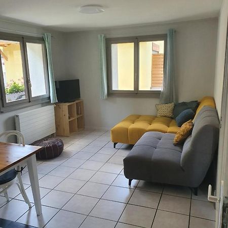 Appartement Fully מראה חיצוני תמונה
